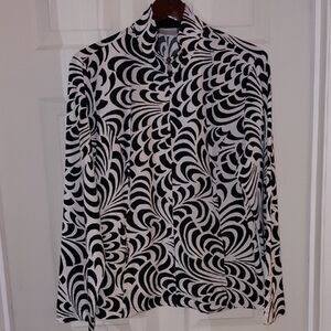 EUC Zenergy by Chicos Size 2, Surf or Anywhere Zip Front Jacket, B&W Abstract